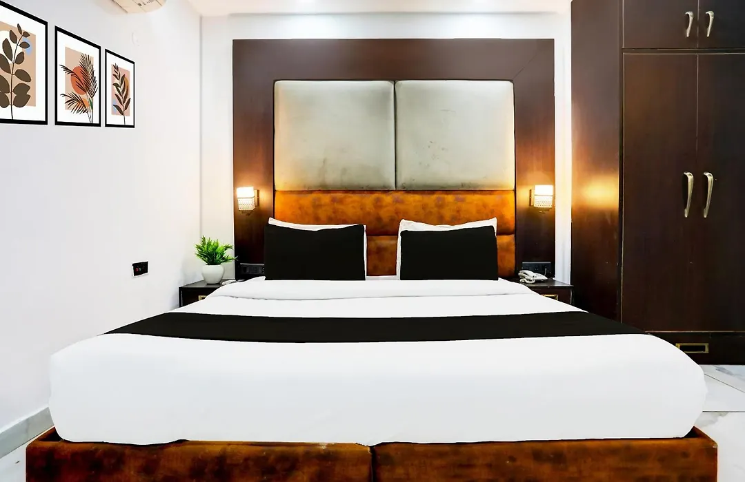 Hotel Aerotech Near Delhi Airport-1